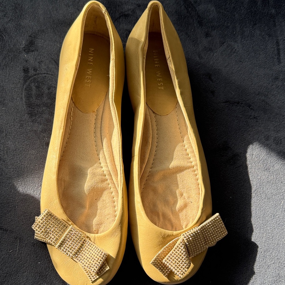 Nine West Mustard Yellow Flats with Bow Accent